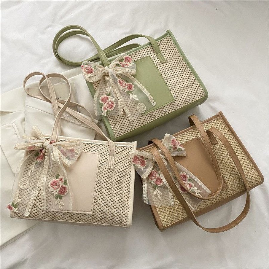 Beautiful Handwoven Straw Bag Handbag Large Capacity Shoulder Bag- RM113